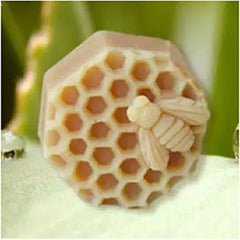 RKPM HOMES Bee Honeycomb Shape Soap Mold I 3D Fondant Silicone Beeswax Candle Mould I Handmade Sharp Soap Making Forms I Mould for Lotion Bar Cake Chocolate Candy Ice DIY Resin Art Craft (Octagonal)