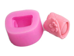 RKPM HOMES Leaf Bag Flower Candle Mold I Silicone 3D Leaf-wrap Epoxy Mould I Candles for DIY Handmade Ornament Chocolate, Dessert, Cake Decor, Aromatherapy, Soap, Resin Casting, Art Craft - 1 Cavity