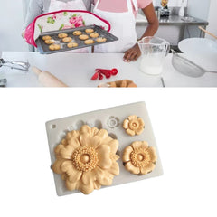 RKPM HOMES Chocolate Mold I 3D Fondant Flower & Leaves Shape Rectangle Silicone Baking Mould Tray I for Handmade DIY Jelly Cakes Dessert Candy Pastry Polymer Clay Muffin Cupcake Décor (Rose)