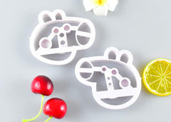 RKPM HOMES 2pc Peppa Pig Plunger Cutter Fondant Supplies Cutting Set for Cupcake Decorating (Peppa Pig Cartoon)