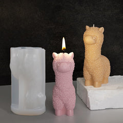 RKPM HOMES Animal Candle Mold I 3D Fondant Alpaca Shape Silicone Scented Sculpture Mould I for Handmade Ornament Aromatherapy Cake Décor Soap Soy Wax Resin Arts Craft Making Home Desktop Decoration (Small)