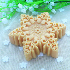 RKPM HOMES Snowflake Shape Candy Mold I 3D Fondant Star Silicone Chocolate Mould I for DIY Handmade Soap, Candle, Cakes French Dessert, Lollipop Ice Cube Jello Cookies, Cupcake, Decoration Tools