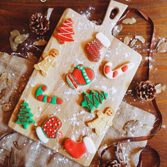 RKPM HOMES Chocolate Mould I 3D Christmas Tree Santa Clause Snowflake Snowman Shaped Silicone Mold I for DIY Handmade Cake Décor Candy Jelly Ice Cube Polymer Clay Candle Gummy Muffin Soap - 25 Cavity