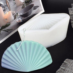 RKPM HOMES Scallop Shell Candle Mold I 3D Geometry Coral Shell Pillar Silicone Epoxy Mould I for DIY Handmade Ornament Chocolate, Aromatherapy, Soap, Resin Art Craft, Wedding Party Decoration (Small)