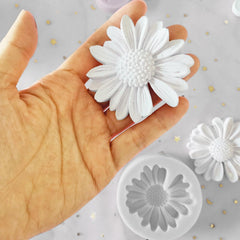 RKPM HOMES Chocolate Mould I Daisy Flower 3D Fondant Silicone Candy Mold I Chrysanthemum Moulds I for Handmade DIY Soap Cakes French Dessert, Pastry, Muffin Cookies, Cupcake, Decoration Tools