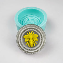 RKPM HOMES Bee Honeycomb Shape Soap Mold I 3D Fondant Silicone Beeswax Candle Mould I Handmade Sharp Soap Making Forms I Mould for Lotion Bar Cake Chocolate Candy Ice DIY Resin Art Craft (Round)