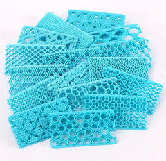 RKPM HOMES Cake Fondant Embossing Mould, Lace Flower Cookie Cutter Set, Diamond Shaped Biscuit Molds, Cake Fondant Cupcake Decorating Tool(Lips)