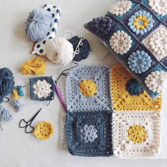 RKPM 8 Pcs Crochet Hooks Set Ergonomic Soft Handle Needles Knit Weave Craft Yarn Different Size Multi Colour